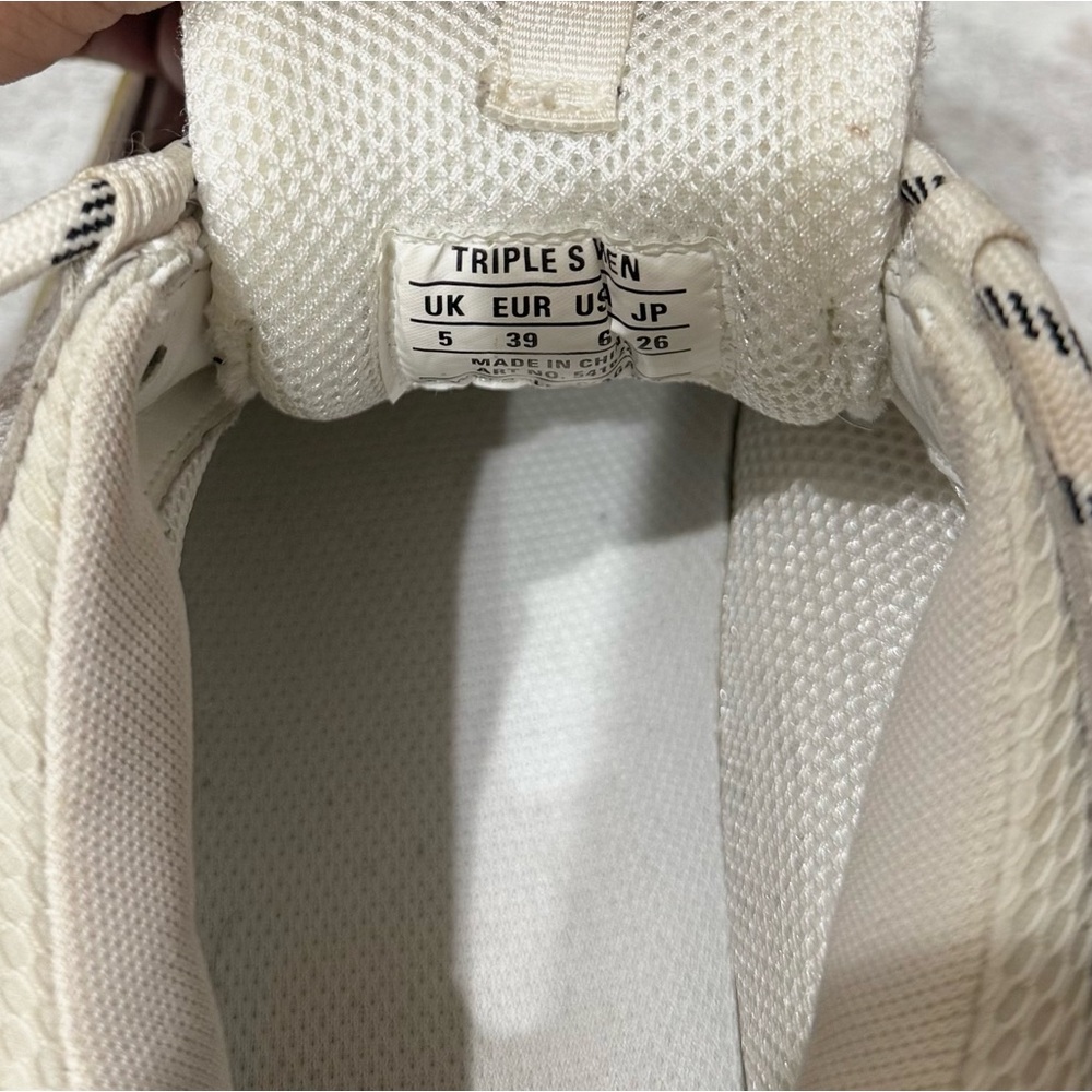 Womens Balenciaga Triple S Clear Sole in Beige/ Cream - Picture 5 of 7